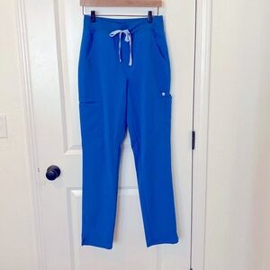 Figs royal blue size small/tall scrub pants. High waisted.